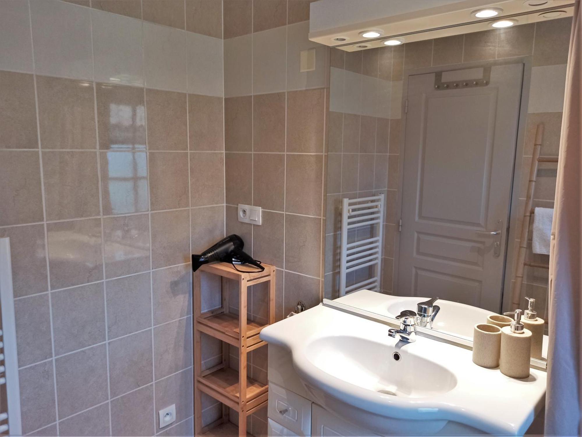 Ferienwohnung Ac - Quiet - Le Colibri, Bright Duplex Avignon Exterior foto